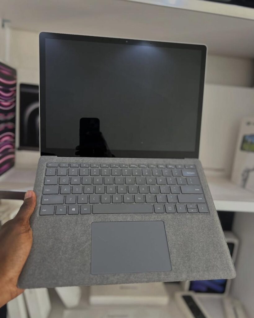 💻 MICROSOFT SURFACE LAPTOP 4