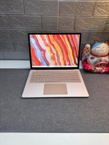 💻 MICROSOFT SURFACE LAPTOP 4