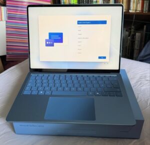 💻 MICROSOFT SURFACE LAPTOP 4