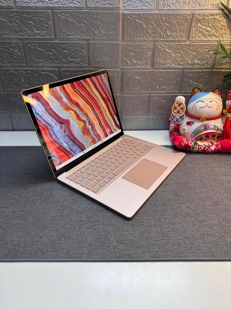 💻 MICROSOFT SURFACE LAPTOP 4